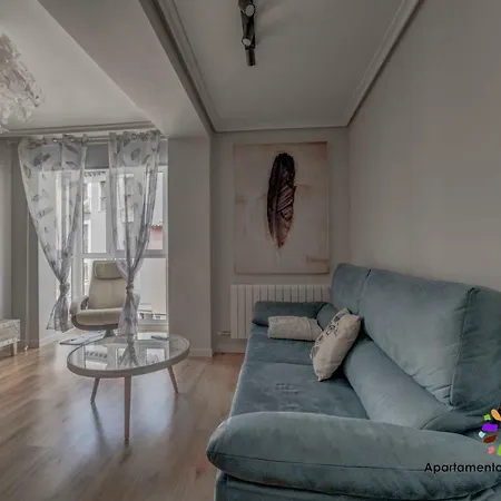 Edificio Aptos Turisticos - Centro Hc7 * Burgo