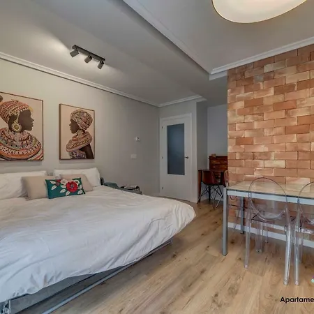 Apartamento Edificio Aptos Turisticos - Centro Hc7