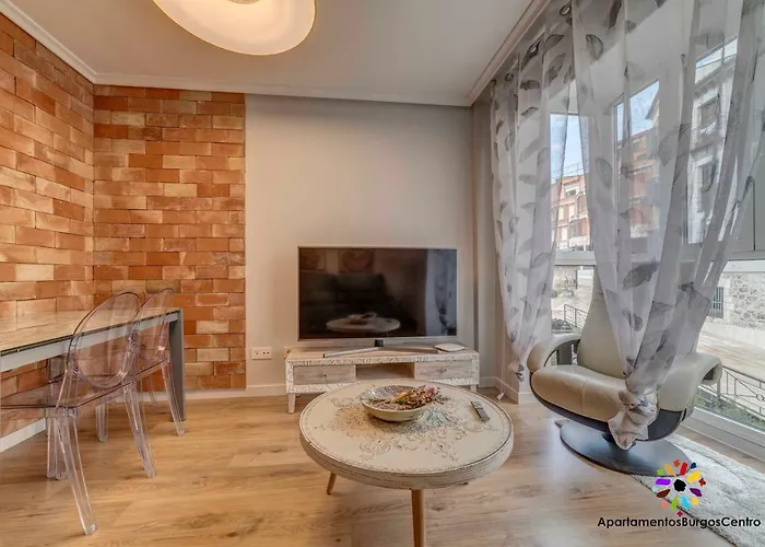 Edificio Aptos Turisticos - Centro Hc7 Apartamento Burgo