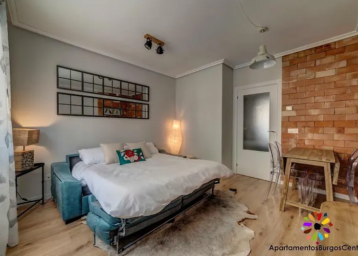 Edificio Aptos Turisticos - Centro Hc7 아파트 Burgo